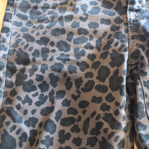 Jogging - Picture 4 of 4